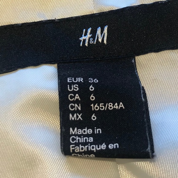 H&M White Blazer - Picture 2 of 2